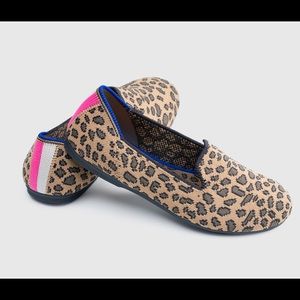 Rothy’s - children’s size 4, pink leopard
